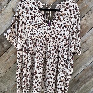 Entro. Baby Doll Top. 1X